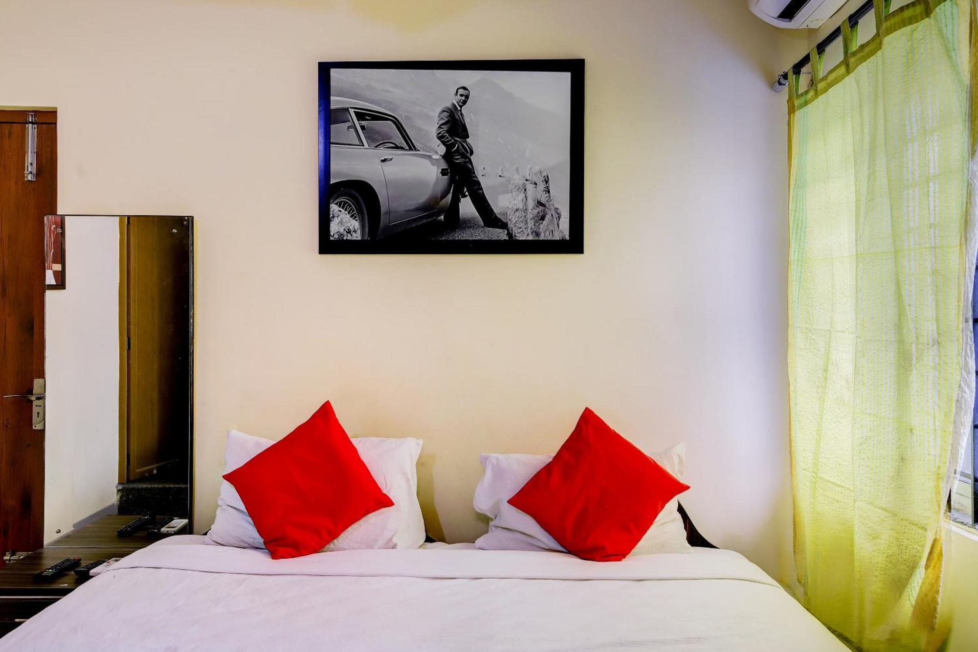Hotel O Hotel Utsav Palace Bangalore Exteriör bild